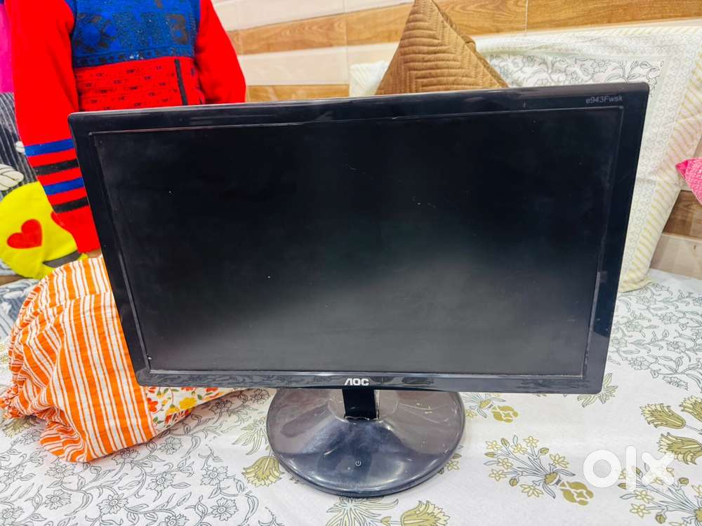 LCD available on cheapest price
