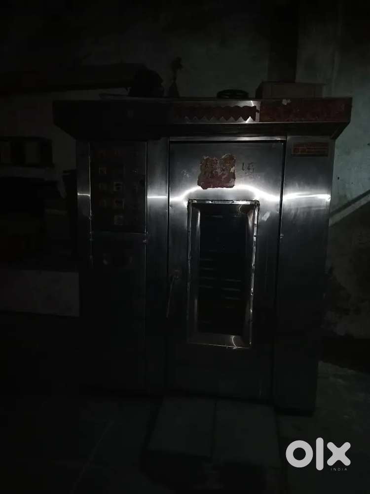 Bakery oven