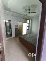 1 RK seperate furnished near PNB Bank sector 44 noida