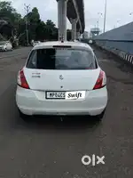 Maruti Suzuki Swift LXI Optional-O, 2017, Petrol