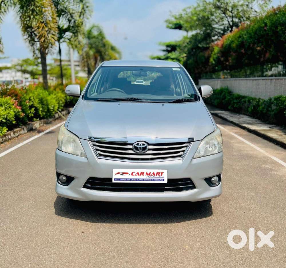 Toyota Innova 2.5 VX 8 STR BS-III, 2013, Diesel