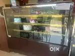 Cake Display cabin falcon 5feet 14month used 55000only