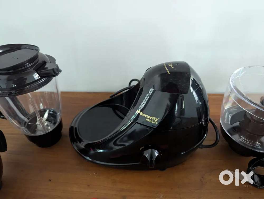 Butterfly Rapid Food Processor Mixer Grinder with 5 jars