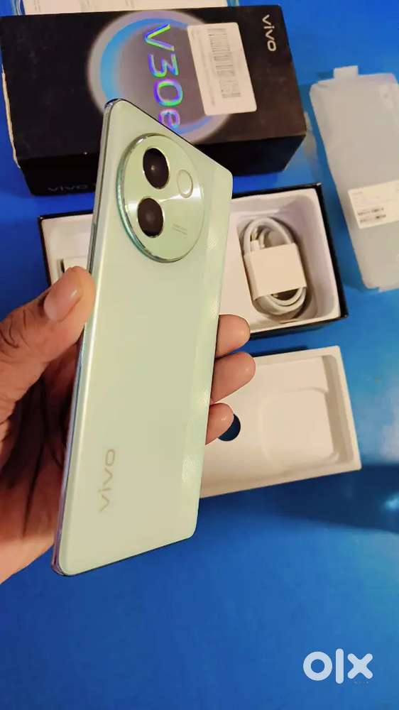 Vivo v30e silk blue 8/128 5G