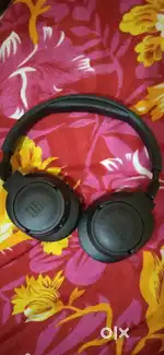 Head phone