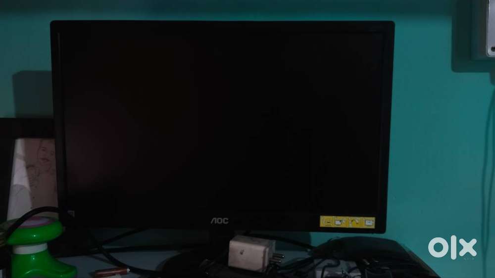 Led monitor with Amazon fire tv stick