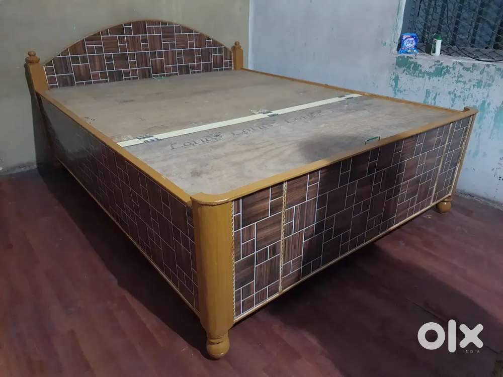 Totally new box bed having size 5/6.5