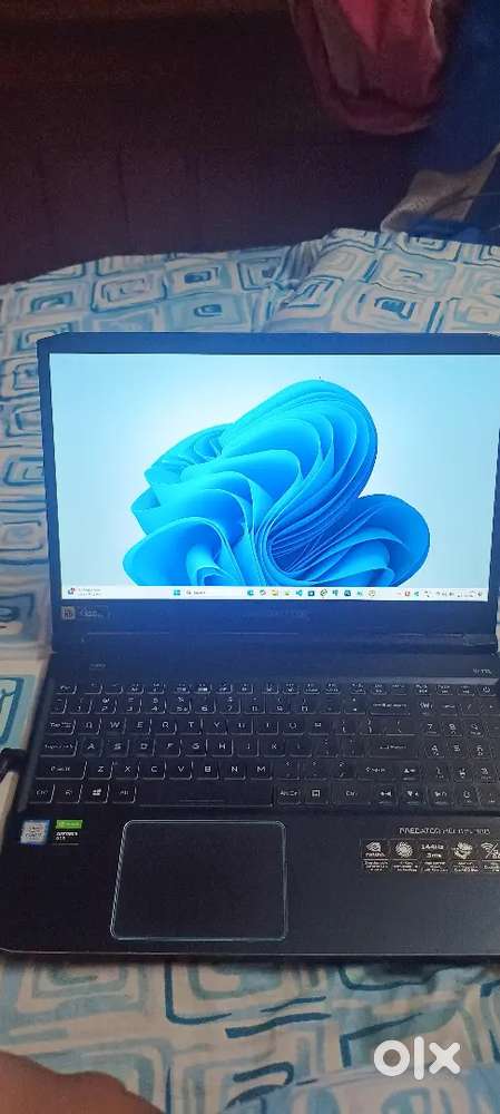 Acer predator helios 300