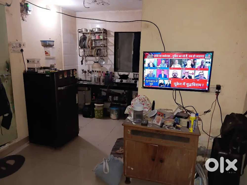 Four bungalow mahada Andheri west mumbai 6000diposite,6000rent