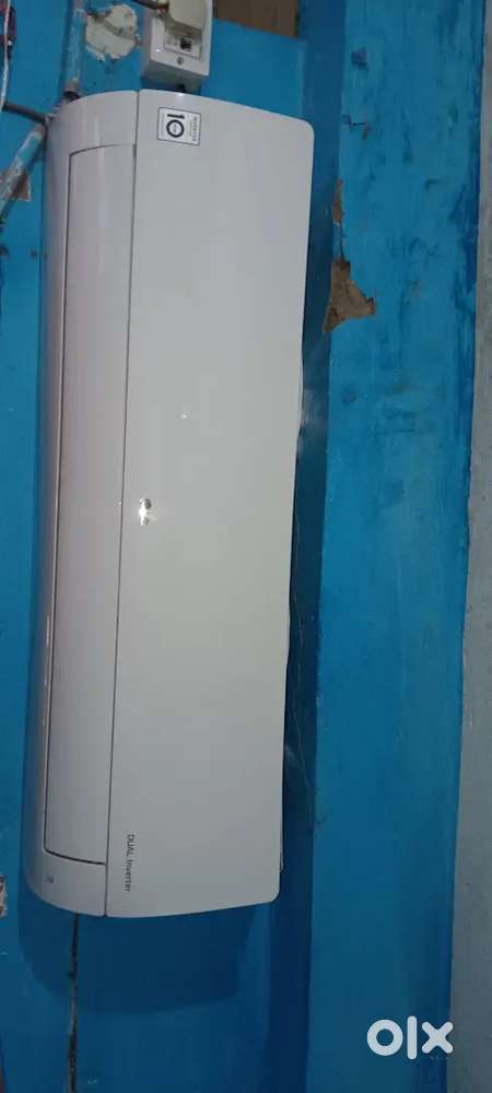 Lg ac full condition urgent sale