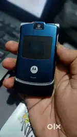 Moto flip mobile with dual display