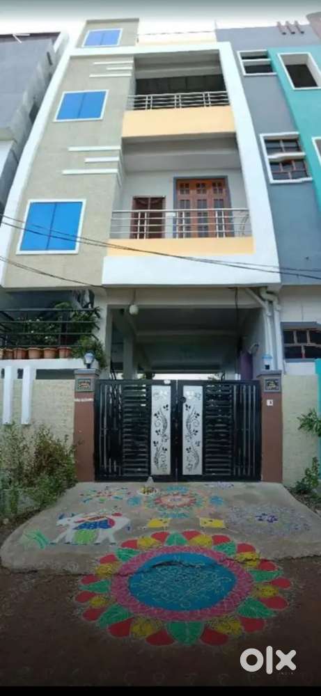 Rent house for family