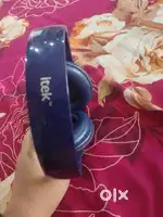Itek headphones
