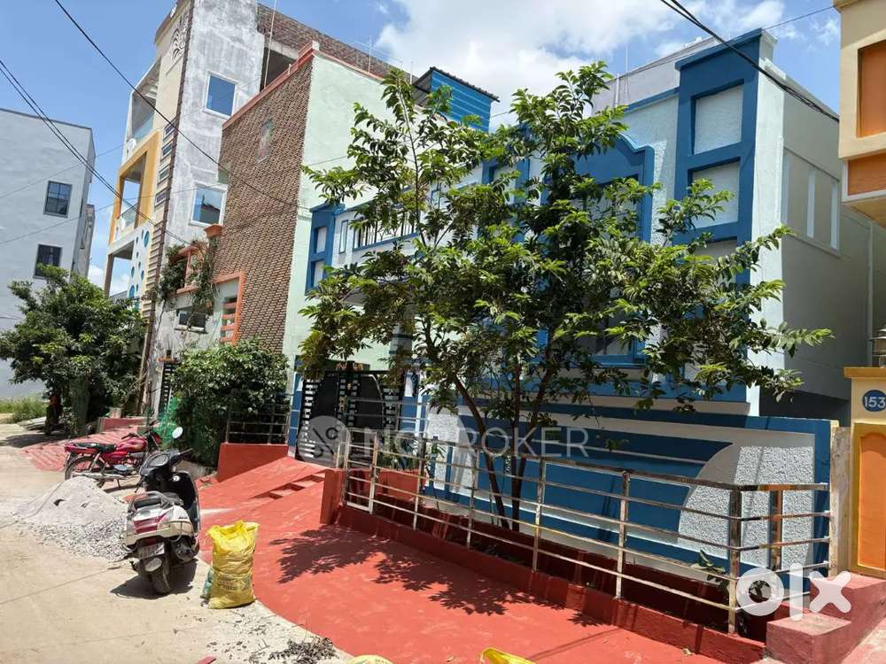 Fully Independent House Villa 220 sqyd for Rent only for Family