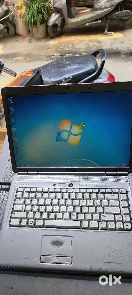Sell laptop 8gb gb ram 500gb hard disk working condition