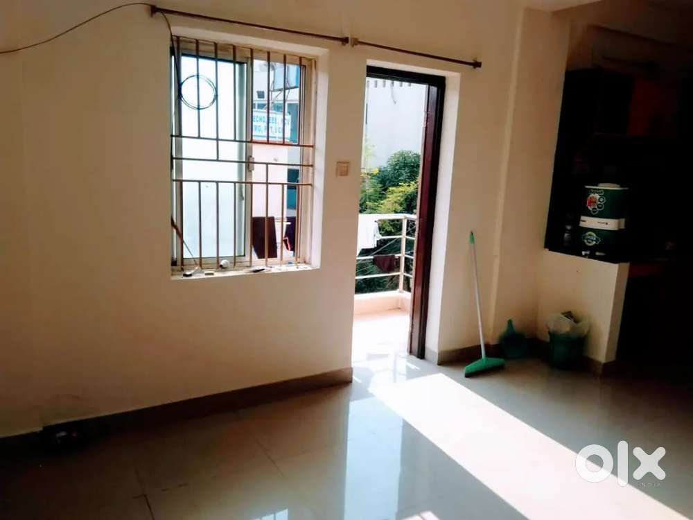 1370sqft, 2bhk new construction flat at Patrapada