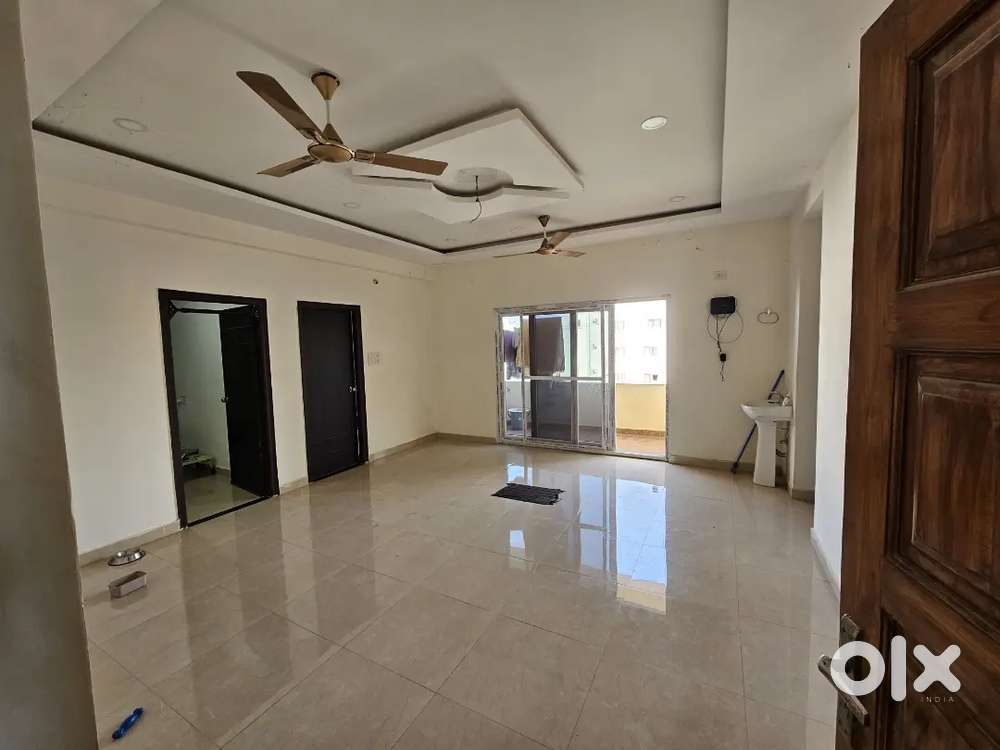 Flat Share Only for working professionals, Preferred bachelor