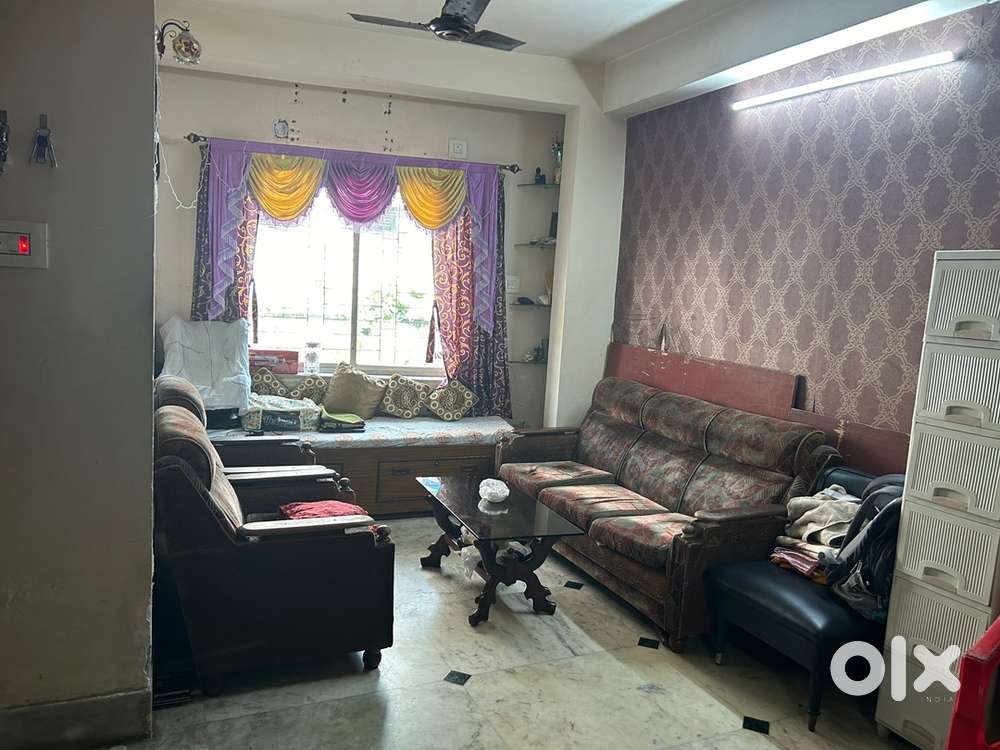 3 BHK behind Quest Mall available with 1 Car & 1 Bike Parking
