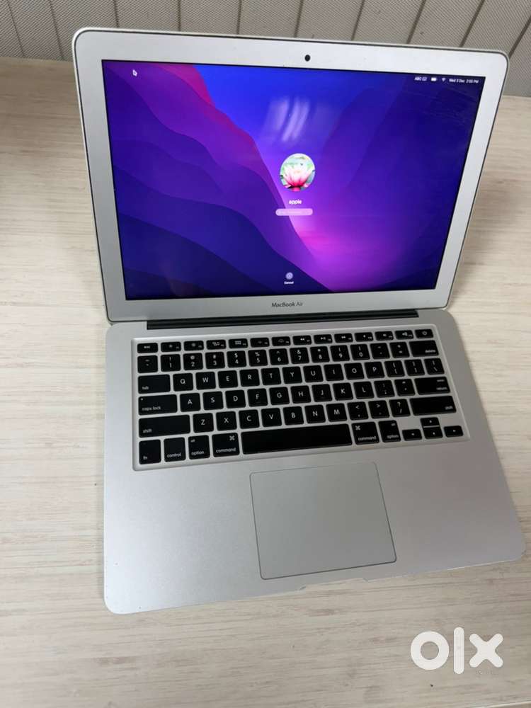 Apple mac book air  2017