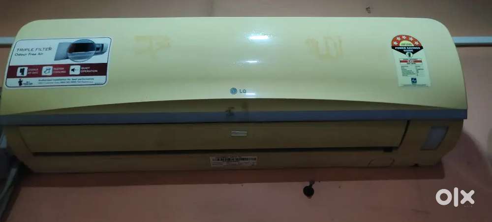 1 ton AC LG company good condition running condition