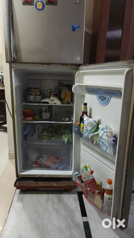 LG REFRIGERATOR 340 liter