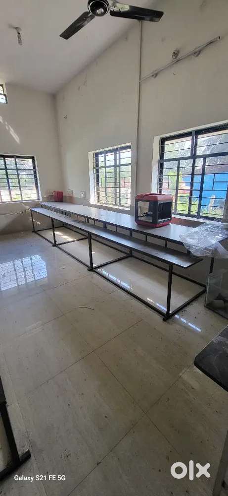 Computer Table Top Suitable For Coaching Classes (15 feet)