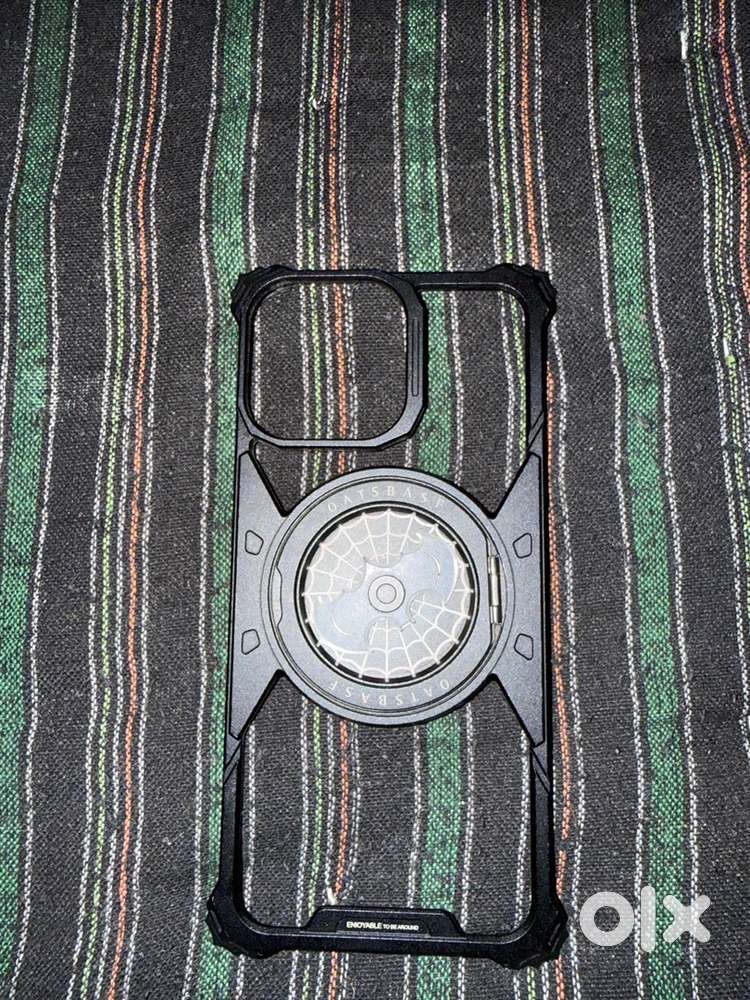 Iphone 16 pro max Oats basf premium black metal case