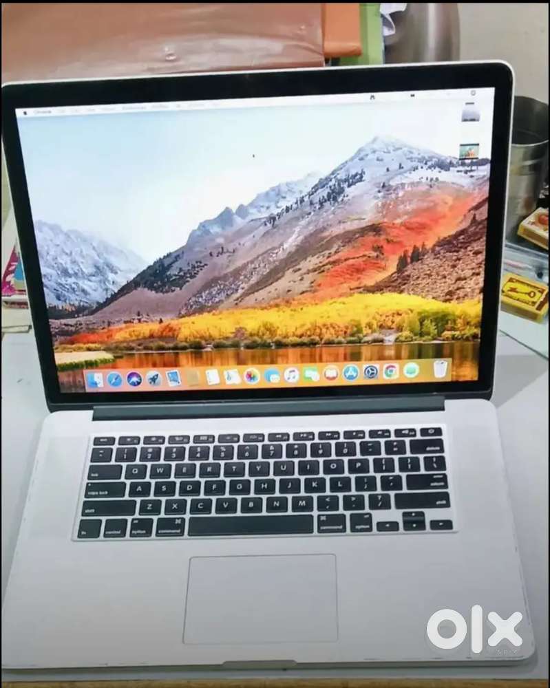 MacBook Pro 15-inch 2015 - Parts Only - Display/Battery/Keyboard Work