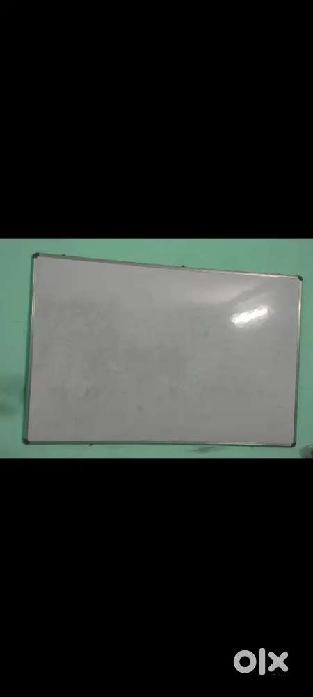 Study white Board 6x4,Good condition, Price Negotiable
