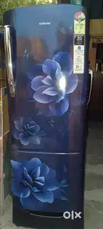 Lg Samsung fridge for sell available