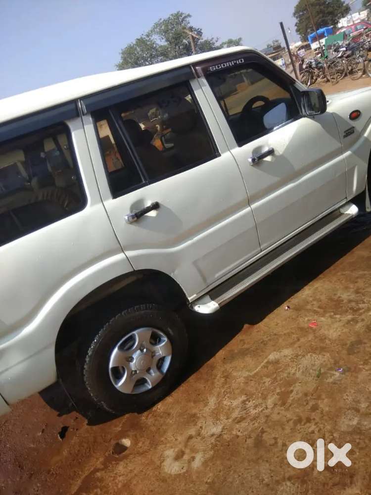 Mahindra Scorpio 2013 Diesel Well Maintained