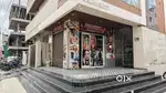 Eesha Beauty clinic & makeovers Shop sell 2.5 lakh with furnished