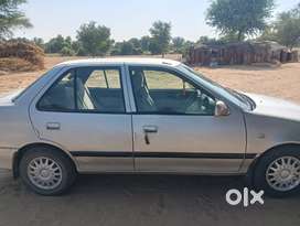 Urgent sell Good condition with LPG kit oto windo & AC, cover & Step.