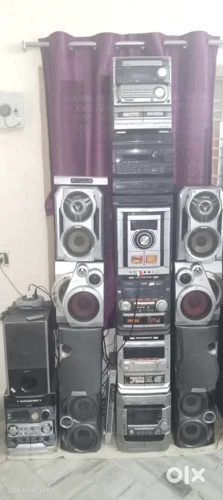 Speakers and music system for sale