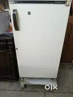 Kelvinator fridge 165lts