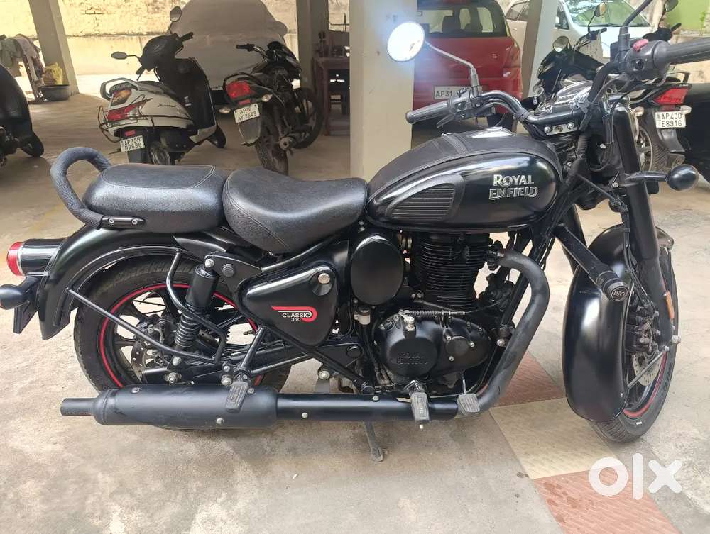 ROYAL ENFIELD CLASSIC 350(dealers or mediators stay away)