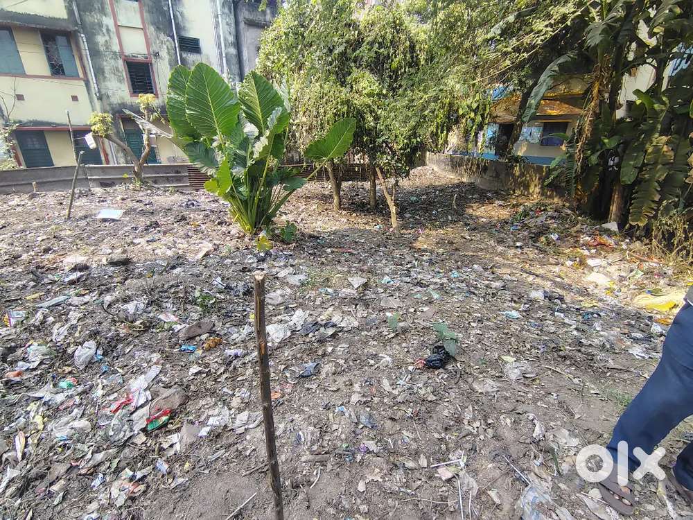 Makardaha bajarer moddhe 3katha 3chatak 61foot pitch front