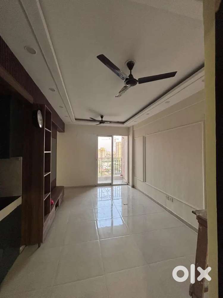 2bhk semi furnished available for sale and rent