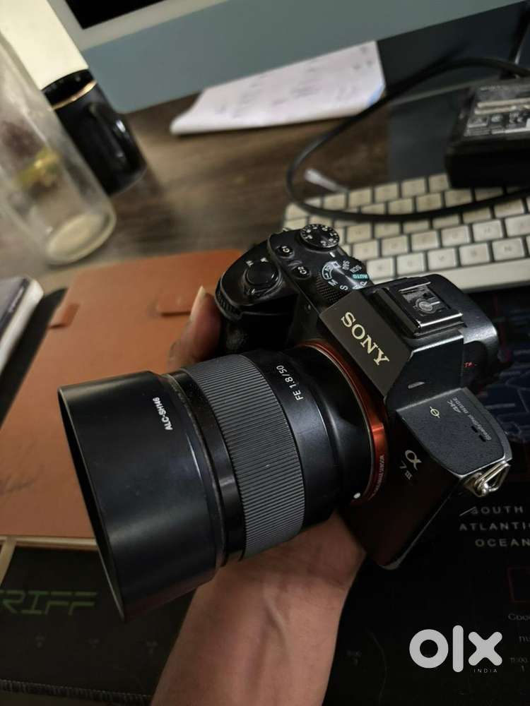 Sony alpha A73 with 50mm lens