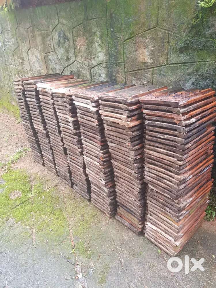 ROOF TILE.