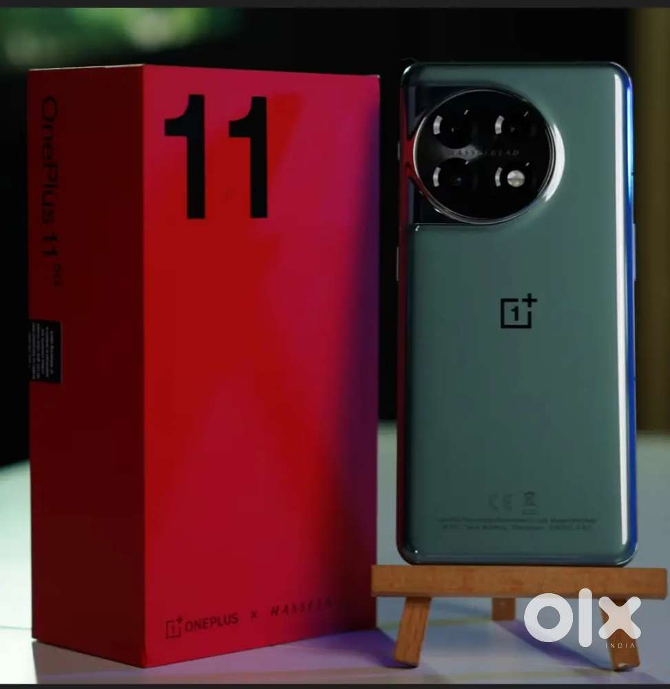 OnePlus 11 (8+128) with original like condition