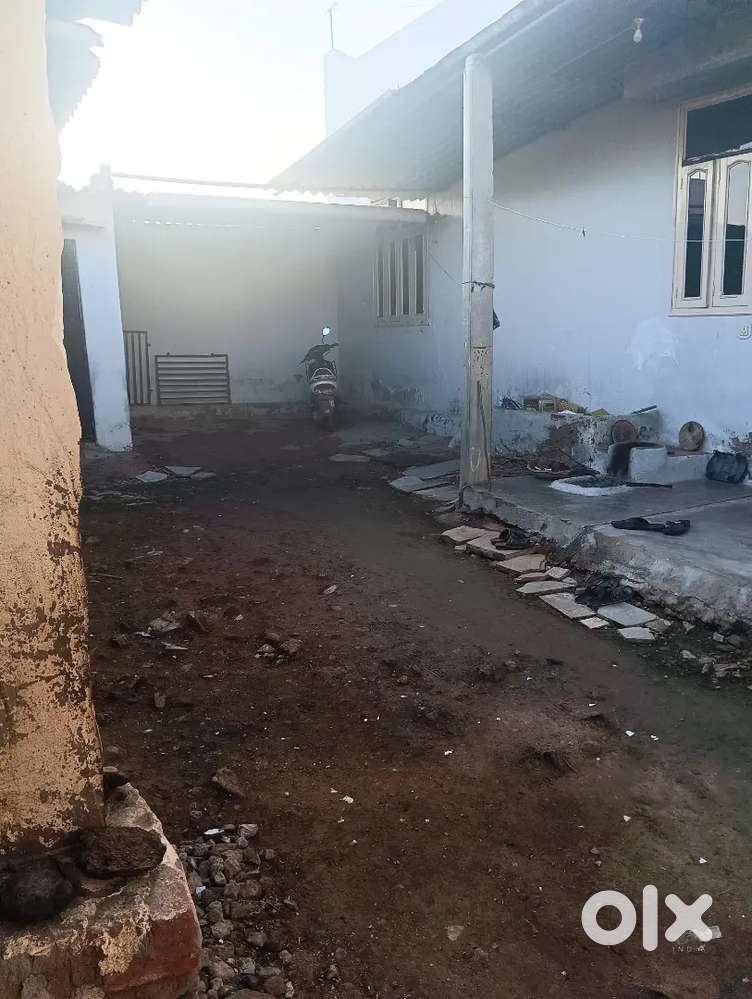 Khali pda h rent pr dena h