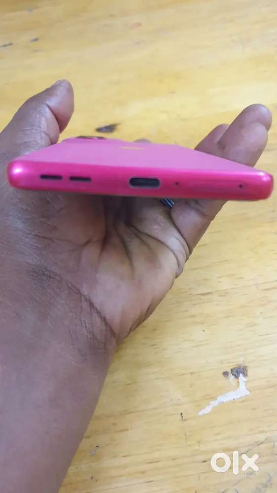 Motorola edge 50 fusion 5G 8GB RAM 128 GB ROM ONLY MOBILE GOOD CONDIT