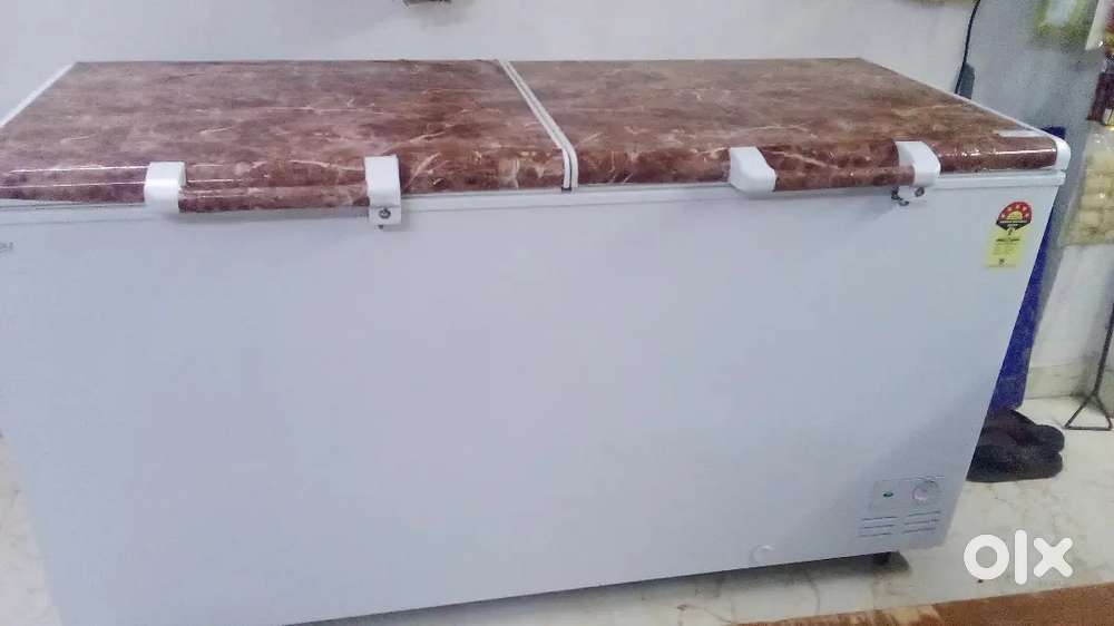 DOUBLE DOOR HAIER FRIDGE..NEW