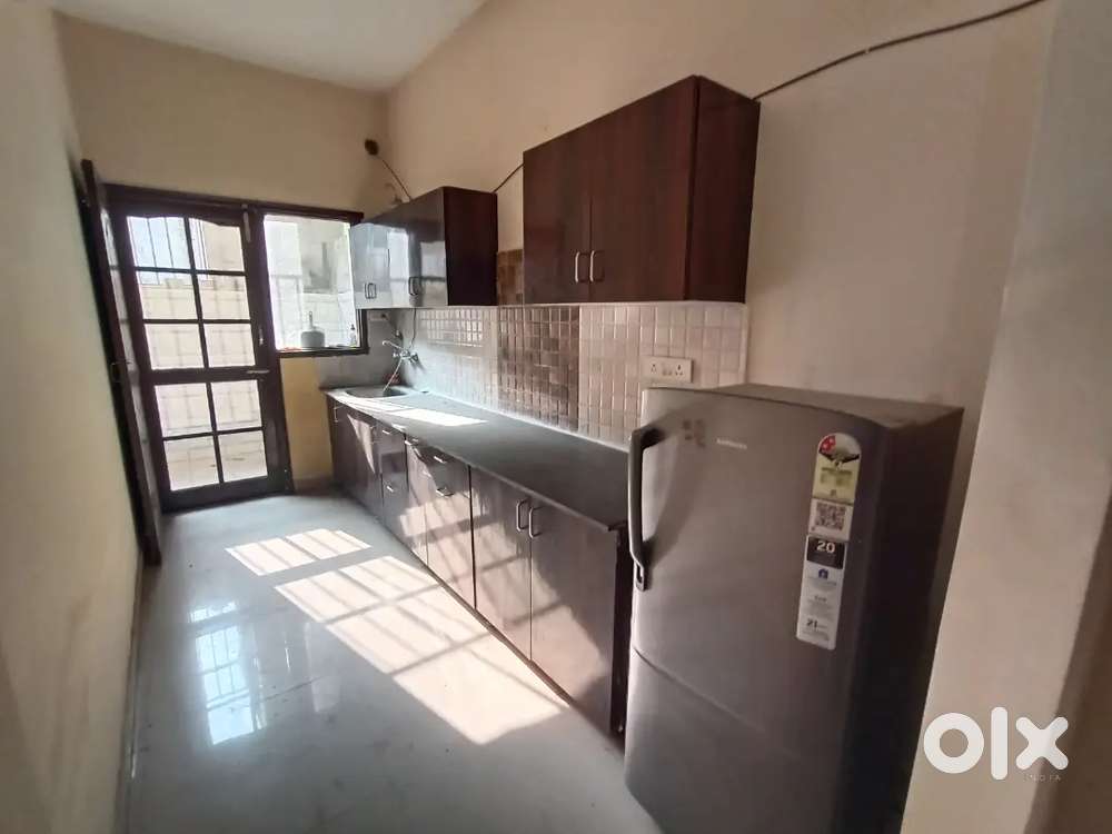 2BHK Fully Furnished Sec 126