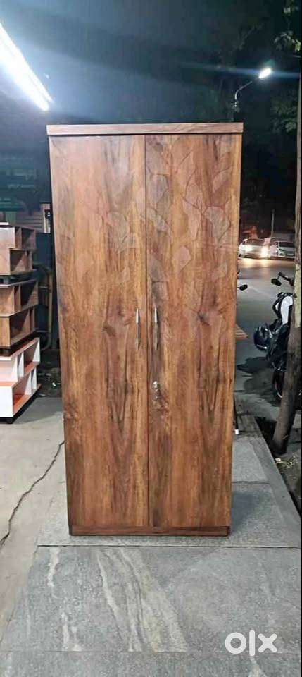 2 DOOR WARDROBE BRAND NEW FREE DELIVERY CASH ON DELIVERY