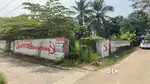 12 and 6 cent square plot near edapally pathadipalam. Can be split