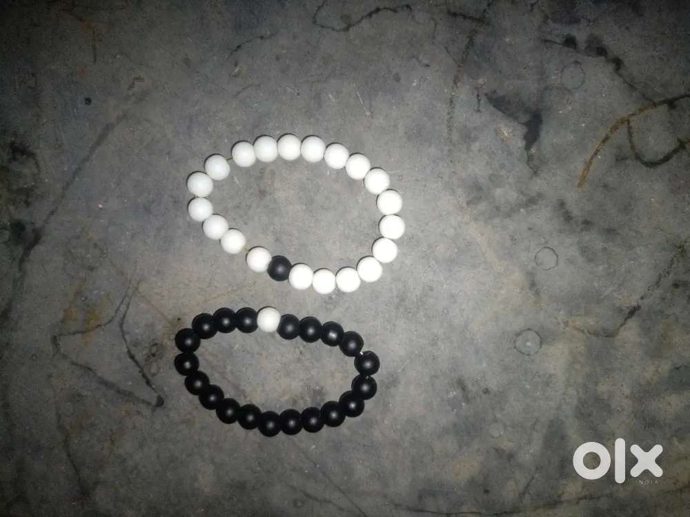 One pairs for couple like this braclet