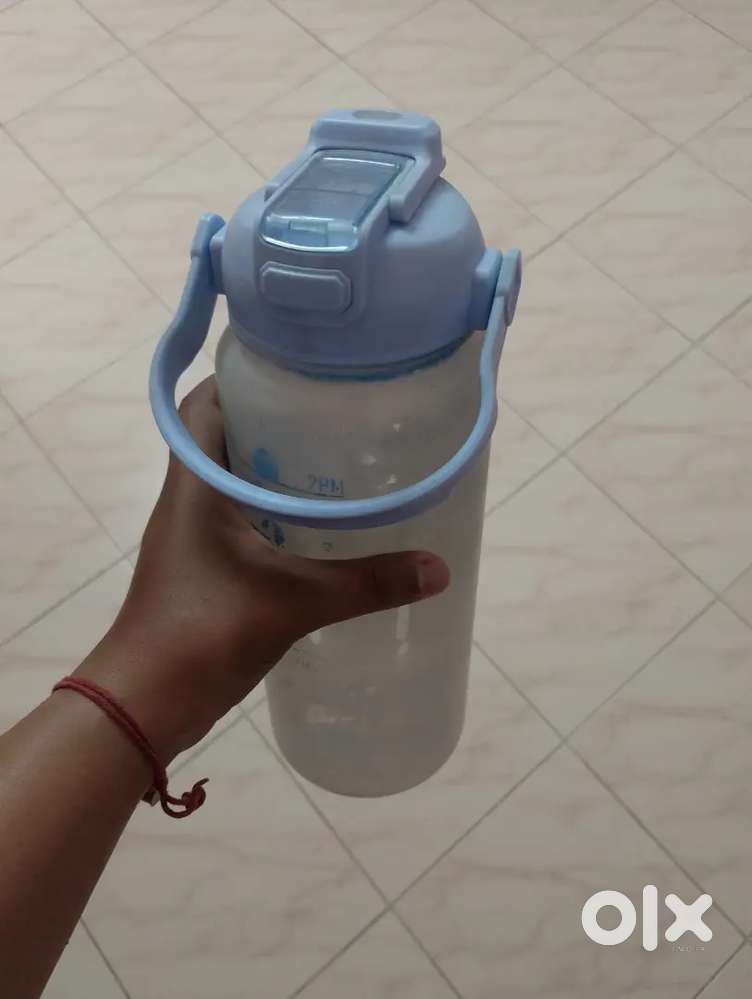 Water bottle