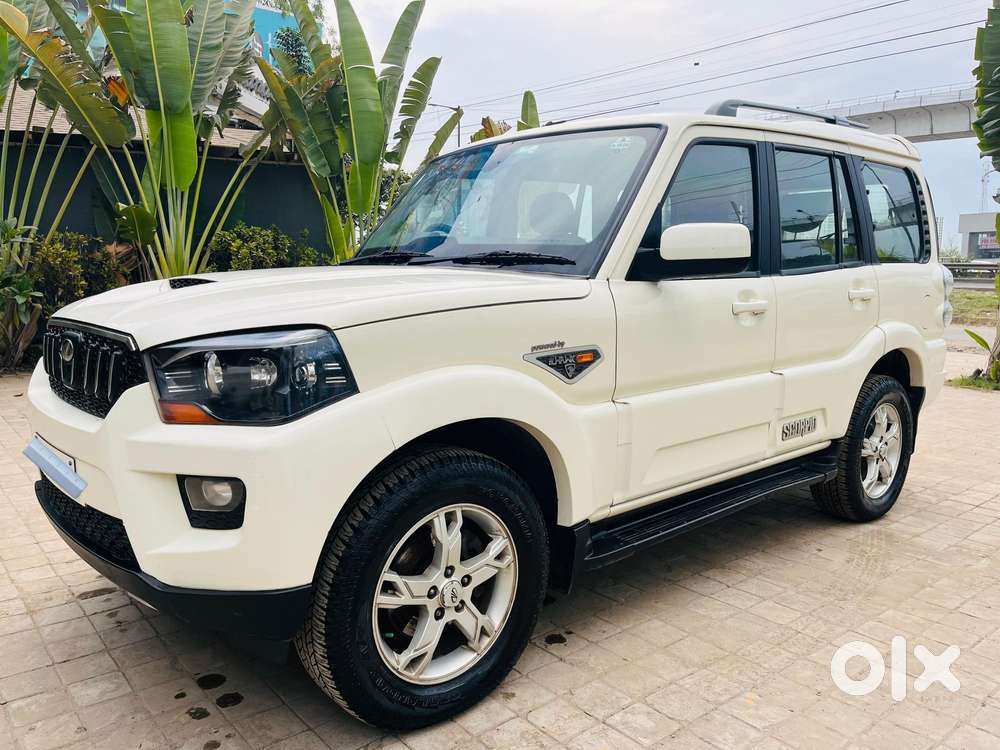 Mahindra Scorpio 1.99 S10, 2015, Diesel